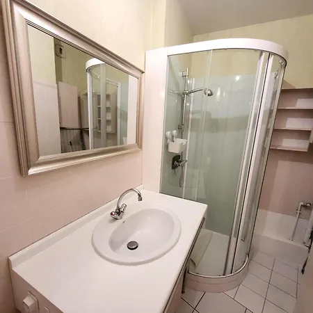 Cozy, 4 Pers, Centre-ville, Proche Et Commerces - Fr-1-92-877 아파트